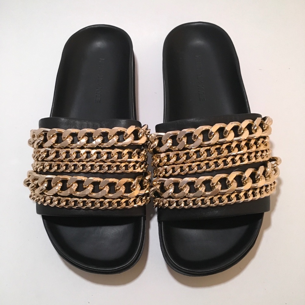Kendall + Kylie Chain Link Platform Slide